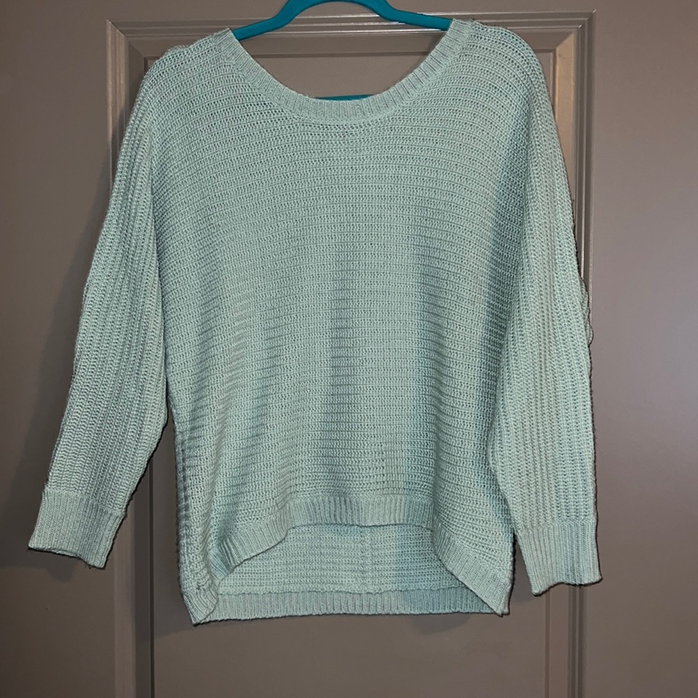 Love Culture sweater size s/m